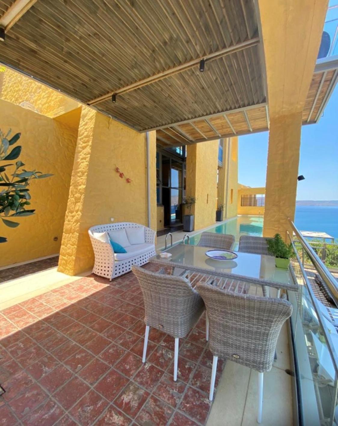 Beachfront Ravdoucha Epavlis Eleni Villa - Pool, Hot Tub, Gym, Sauna, Private Parking, Wifi La Canée Extérieur photo