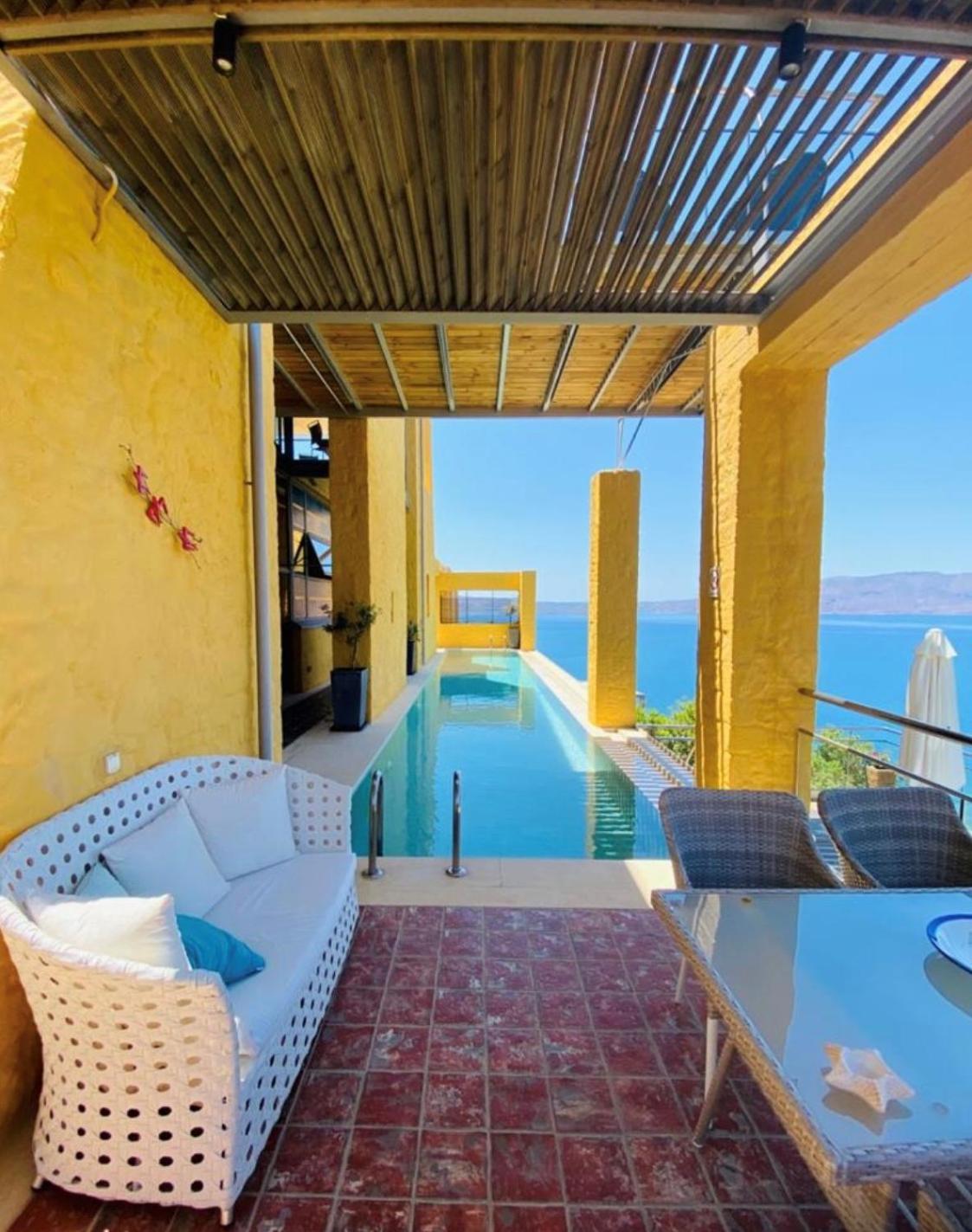 Beachfront Ravdoucha Epavlis Eleni Villa - Pool, Hot Tub, Gym, Sauna, Private Parking, Wifi La Canée Extérieur photo